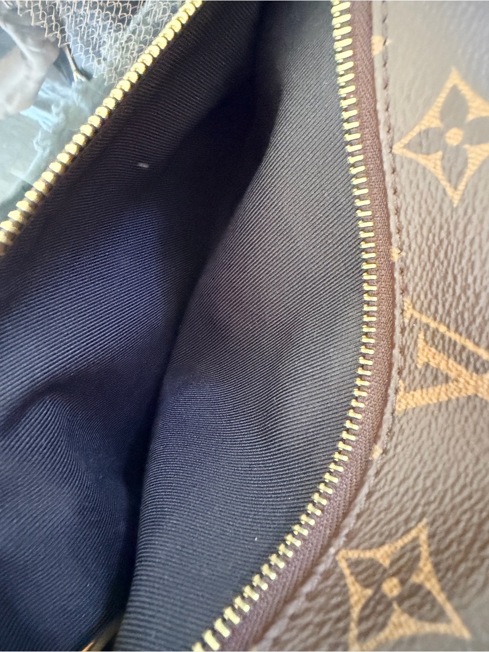 Louis Vuitton Monogram Bum Bag - Brown Monogram Canvas✨ - Picture 14 of 14